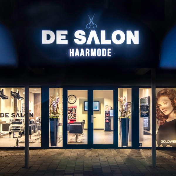 Nieuwe foto’s van De Salon op de Kerkwerve in Etten-Leur.